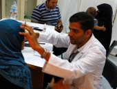 صور.. قافلة جامعة القناة الطبية تعالج 402 مريض من أهالى قرية الفردان