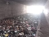 شكوى من تراكم القمامة والأحجار داخل نفق اللوادر بالمرج