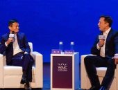 إيلون ماسك يحذر: سيتم التفوق على البشر من جانب الكمبيوتر قريبا