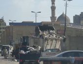 صور.. مقلب للقمامة بجوار مسجد السيدة زينب.. والحى: نقله إلى أرض فضاء