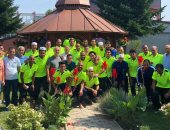 لاعبو المقاولون يلتقطون صورا تذكارية على هامش معسكر كرواتيا