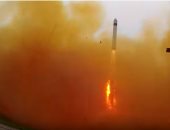 شاهد.. لحظة إطلاق ناجح لصاروخ "روكوت" مع قمر صناعى جديد فى روسيا 