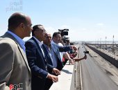 رئيس الوزراء يتفقد محور ربط ميناء الدخيلة بالطريق الدولى الساحلى..فيديو