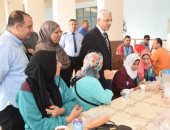 صور.. رئيس جامعة المنوفية يبدأ أسبوع شباب الجامعات الثانى بجولة للمدن الجامعية