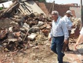 صور.. محافظ القاهرة: الانتهاء من إزالة منطقة عين الحياة بالكامل