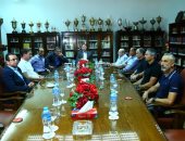 الخطيب يعقد جلسة خاصة مع فايلر قبل المؤتمر الصحفى