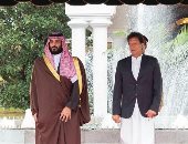 الأمير محمد بن سلمان ورئيس وزراء باكستان يستعرضان العلاقات بين البلدين هاتفيا