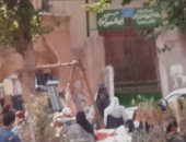 قارئ يشكو من انتشار الباعة الجائلين أمام مستشفى قرية بالمنوفية