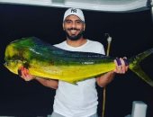 عماد متعب "قناص" سمكة عملاقة على طريقة محمد صلاح