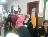 صور.. قافلة جامعة المنصورة المُتكاملة تقدم خدماتها لأهالى سيناء