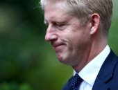 شقيق رئيس وزراء بريطانيا يستقيل بسبب صراع بين العائلة والمصلحة العامة