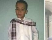 جريمة بشعة فى قنا.. لصان يقتلان جارتهما وطفل لسرقة 9 غوايش.. المتهمان طلبا مساعدة الجارة لرفع برميل مياه بالقرب من منزل مهجور وخنقاها.. والطفل لقى مصيرها لرؤيته المجرمين.. ويعترفان: "وضعنا الجير على الجثتين"