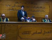 جنايات القاهرة تقضى ببراءة 9 متهمين بقضية "اقتحام الحدود الشرقية"