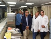 رئيس الوزراء يتفقد مجمع الصناعات بالمنيا ويفتتح مركز خدمات المستثمرين