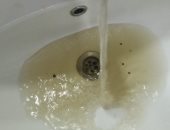 قارئ يشكو من وجود تغير برائحة ولون مياه الشرب فى باسوس بالقليوبية