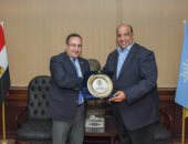 محافظ الإسكندرية يبحث مع "مصيلحى" دعم نادى الاتحاد