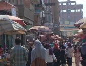 أهالى شبين القناطر يناشدون المسئولين بمكافحة إشغالات الباعة الجائلين