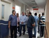 مدير صحة القليوبية يتفقد مستشفى شبين القناطر لمتابعة الأداء بعد منتصف الليل 