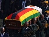 رؤساء أفارقة وأنصار رئيس زيمبابوى الراحل موجابى يحتشدون لوداعه