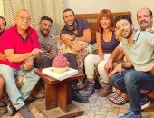 شاهد.. كيف احتفلت أسرة فيلم "لص بغداد" بعيد ميلاد محمد إمام وياسمين رئيس