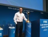 مايكل أوين يصل مقر حفل قرعة كأس العالم للاندية 2019