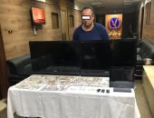 سقوط أخطر لص لسرقته 424 ألف جنيه بعد كسر زجاج 7 سيارات بالتجمع