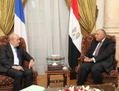 سامح شكرى يبحث مع وزير الخارجية الفرنسى آخر تطورات قضية سد النهضة