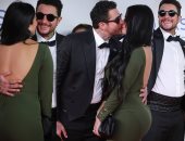 فى عرسها الثالث.. أنظار العالم تتجه نحو الجونة قبل انطلاق المهرجان الليلة.. نجمات الفن يتسابقن على أفضل إطلالة.. وقبلة الفيشاوى الساخنة لزوجته و"لوك" أفريكانو لعمرو سعد لقطات لا تنسى فى الدورة الماضية للمهرجان