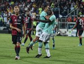 ميلان يحارب العنصرية على هامش ديربي الغضب ضد الإنتر