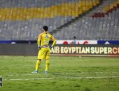 فيديو.. محمد عواد ينقذ مرمى الزمالك برأسية أمام الأهلى