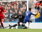 حارس ليفربول بعد ثنائية تشيلسي: سنواصل القتال 