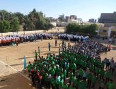 صور .. انتظام 68 ألف طالب وطالبة فى 453 مدرسة على مستوى قرى ومدن الوادى الجديد