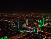 السعودية تتزين باللون الأخضر والألعاب النارية فى احتفالات اليوم الوطنى