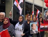 فيديو.. المصريون بأمريكا يحيون ويدعمون السيسى عقب عودته من لقاء ترامب