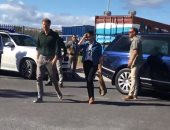 ميجان تقود هارى لزيارة "شاطئ العلاج" بكيب تاون في موجة ملكية جديدة 