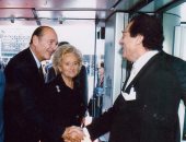 فاروق حسنى ينشر صورة نادرة مع جاك شيراك معلقا: عرفته متسامحا ومثقفا