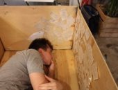 طالب بريطانى يصمم أصغر غرفة هروب