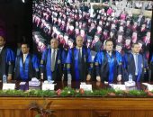 رئيس جامعة الإسكندرية والمحافظ يشهدان حفل تخرج كلية الهندسة