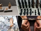 الشرطة تنتفض ضد الخارجين عن القانون.. اقتحام بؤر إجرامية وضبط 713 قطعة سلاح وتنفيذ نصف مليون حكم.. تحريز 17 كيلو هيروين ونصف طن بانجو و46 ألف قرص.. تحصيل مليار جنيه تهرب ضريبى و47 مليون قضايا سرقة كهرباء