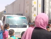 الأهالى يطالبون بعمل مطبات بطريق مجمع مدارس الإمام الشافعى لحماية الطلاب