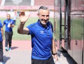 شاهد مُغادرة الأهلى للإسكندرية لمواجهة كانو سبورت