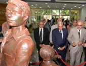 وزير التعليم العالى يصل جامعة المنصورة لافتتاح وحدة زراعة النخاع وعدد من المشروعات 