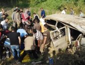 مصرع سيدة وإصابة 5 أخرين بانقلاب سيارة بخط 12 ببنها
