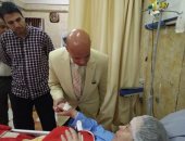 صور.. إصابة 5 حالات بنزلات معوية بسبب وجبة فسيخ بالشرقية