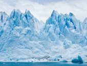 انفصال جبل جليدى تبلغ مساحته 1636 كيلومترا مربعا عن القارة القطبية الجنوبية