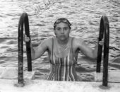 تعرف على قصة "عبلة خيرى" أصغر سباحة مصرية عبرت المانش