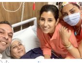 آيتن عامر تطالب جمهورها بالدعاء لوالدتها بالشفاء العاجل 
