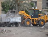 فيديو وصور.. نائب محافظ الإسماعيلية يطلق أكبر حملة لإزالة ورفع جميع بؤر القمامة بالأحياء