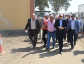 محافظ الجيزة: تشغيل 3 محطات رفع للصرف الصحى بقرى البدرشين خلال 3 أشهر