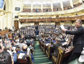 اعتراض نواب البرلمان على مغادرة رئيس الوزراء للمجلس.. وعبد العال: غادر للضرورة